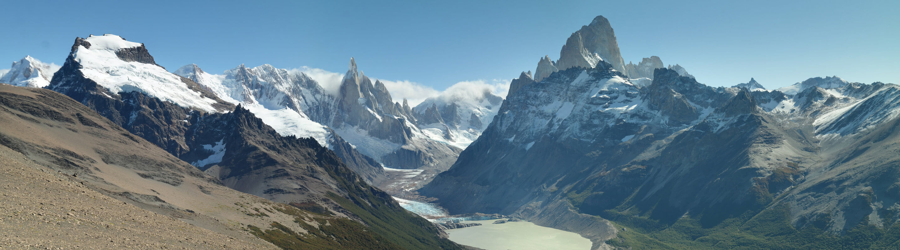 Panorama cerro torre zoom