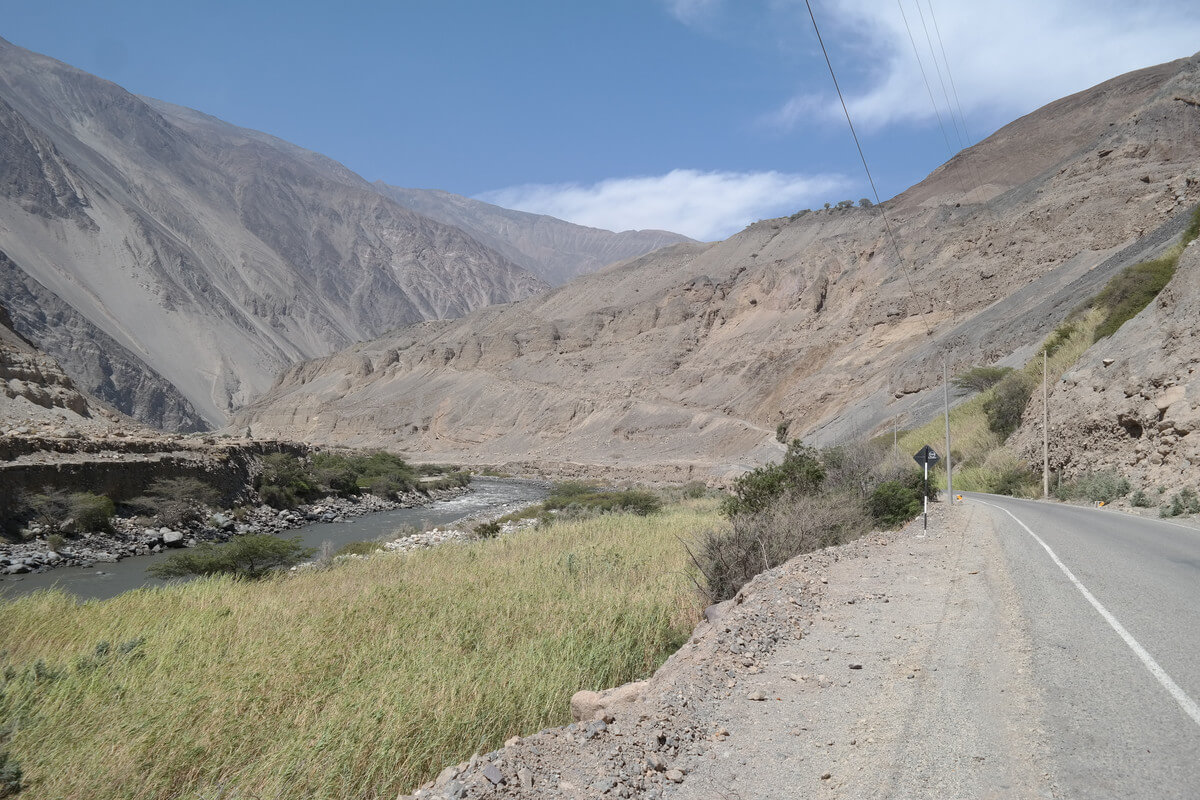 way to Cordillera Blanca