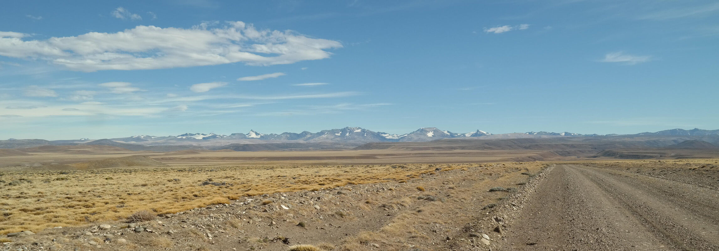 Panorama on the way to Perito Moreno NP