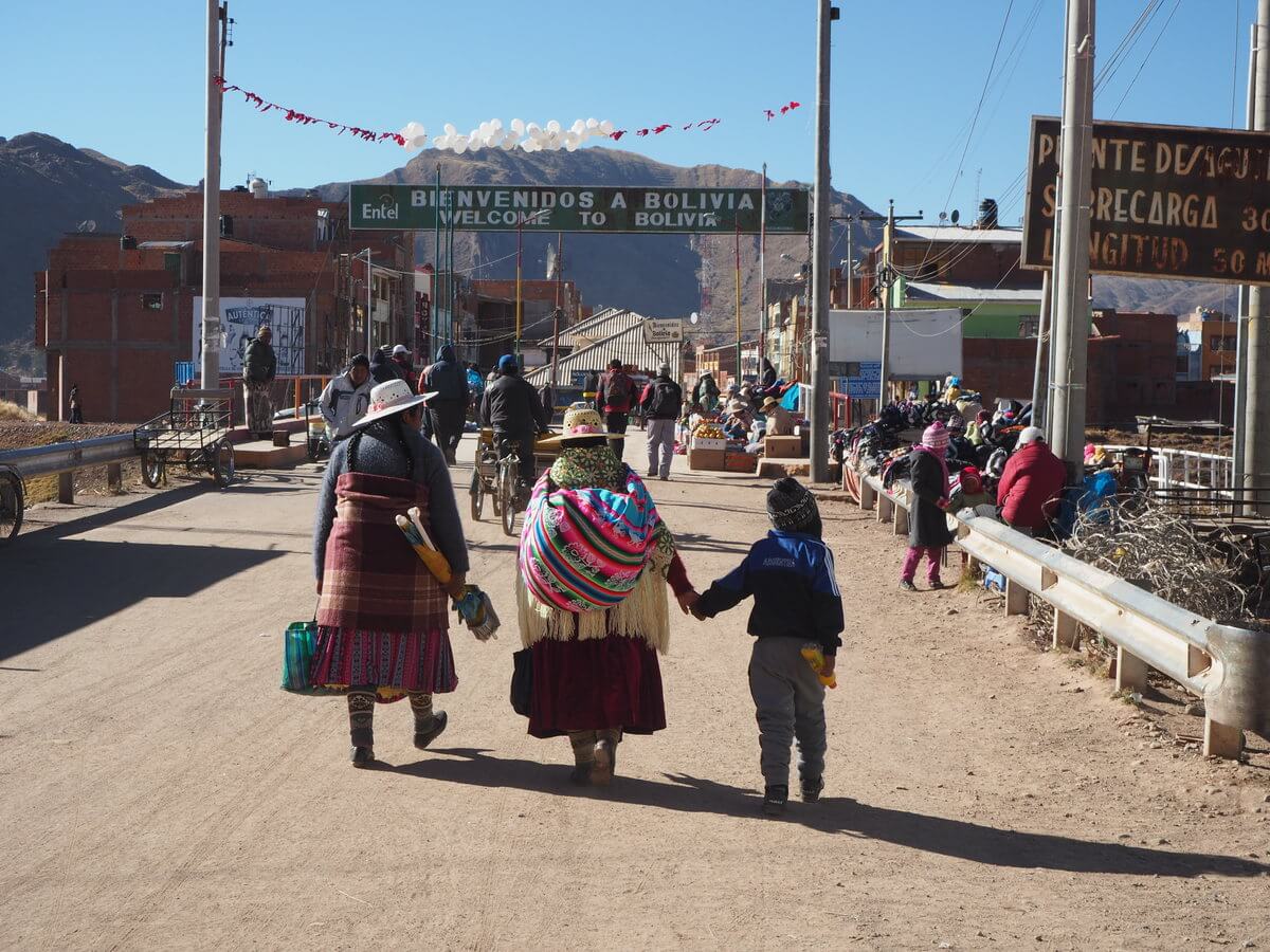 Bolivian border Desaguadero