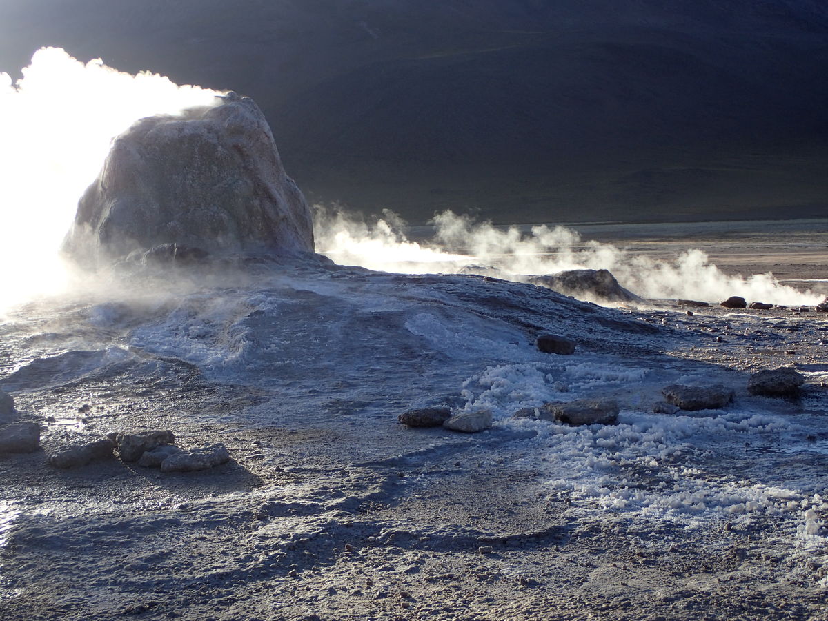 El Tatio Geysir